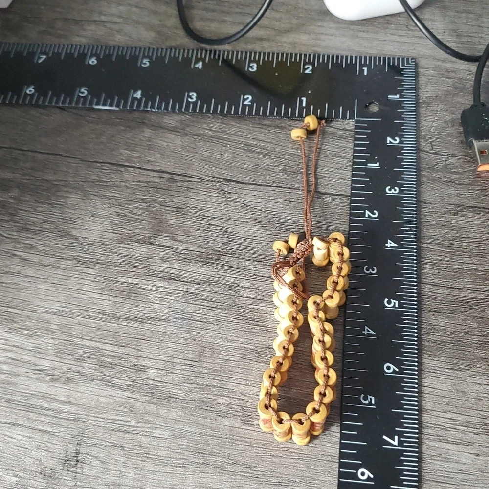 Tiki‎ Wooden Beaded Bracelet B3006